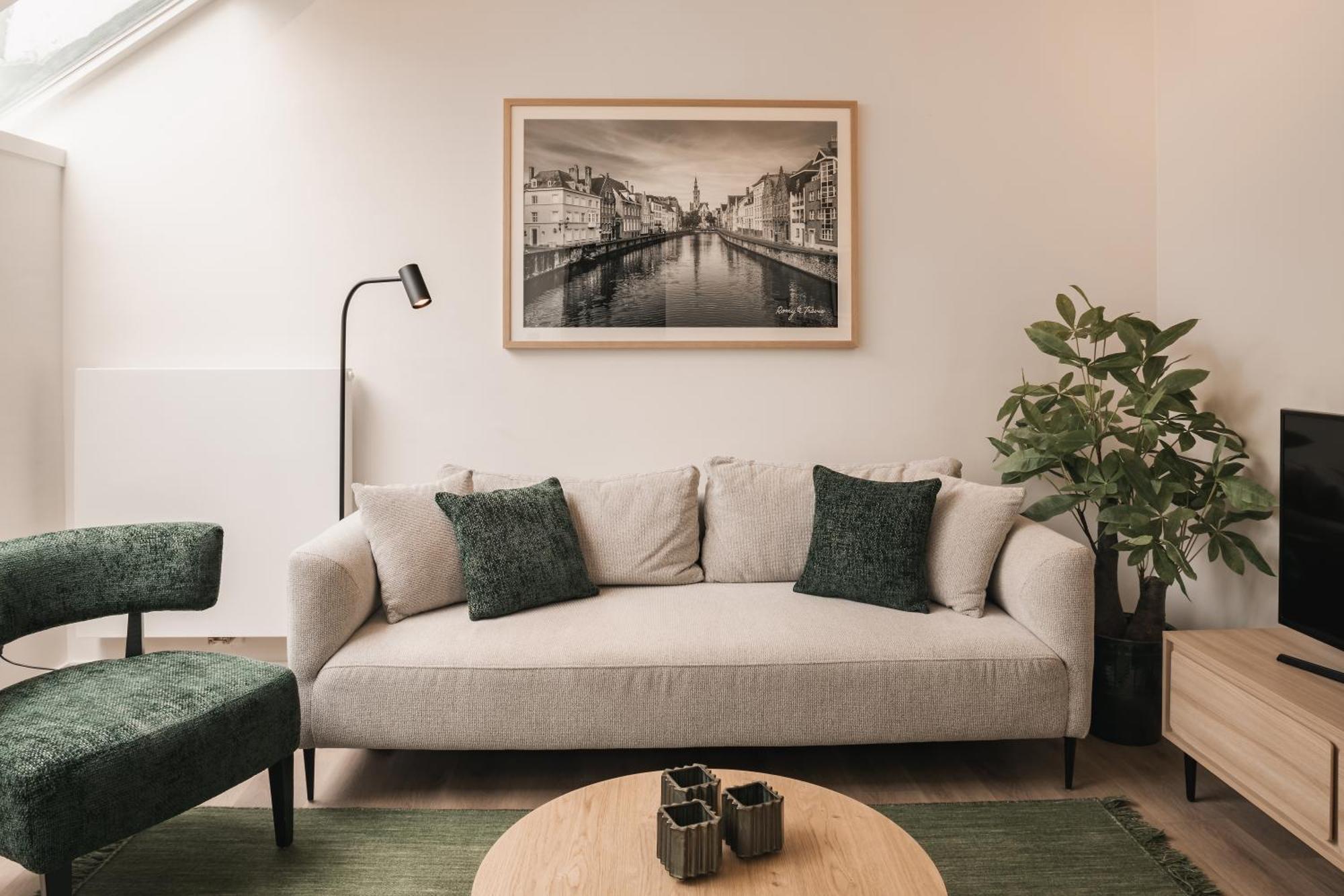 Highest Five By Romy&Travis Apartment Bruges Exterior photo